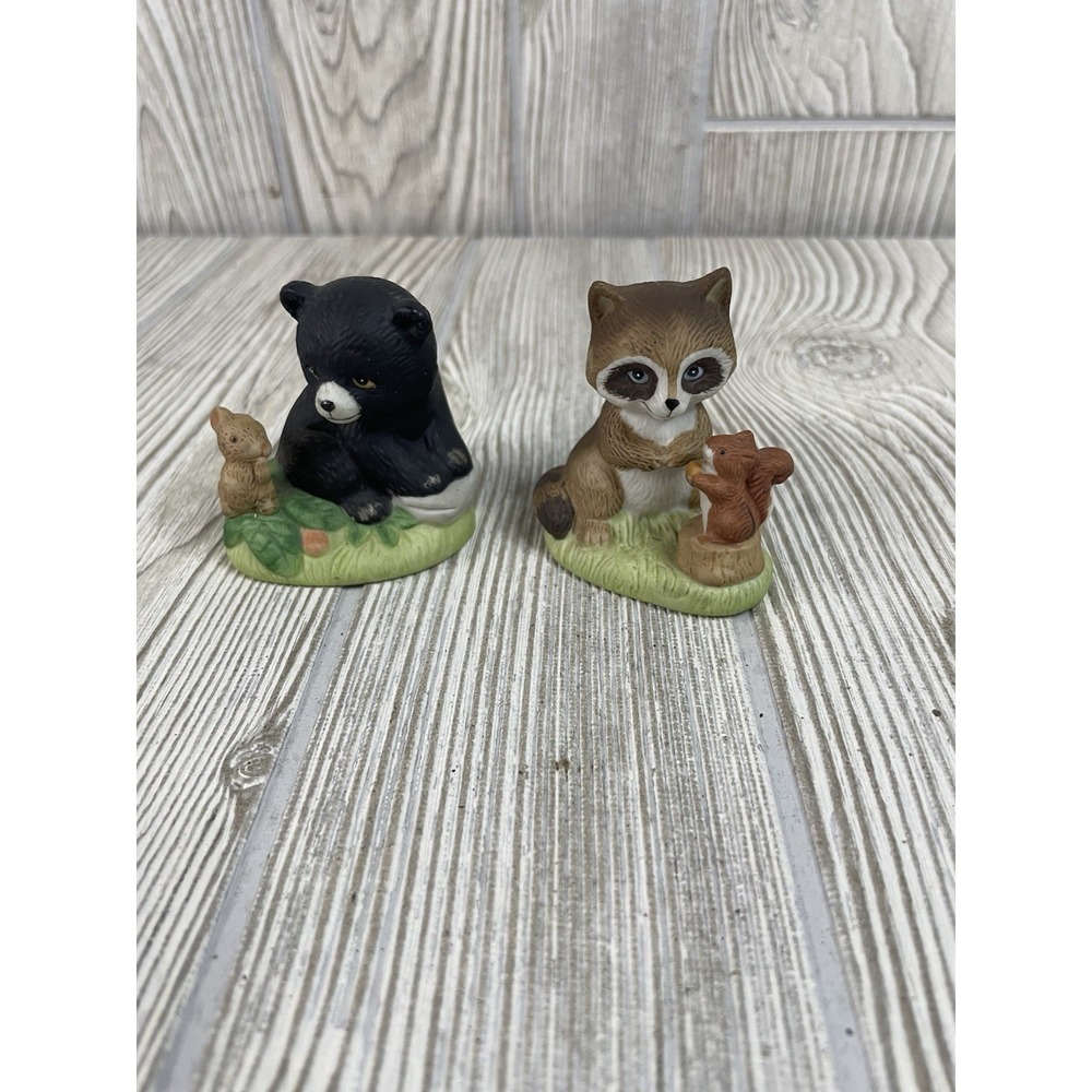 HOMCO 1418 Wildlife Figurines Lot of 2 Bear Bunny Raccoon Squirrel Vintage